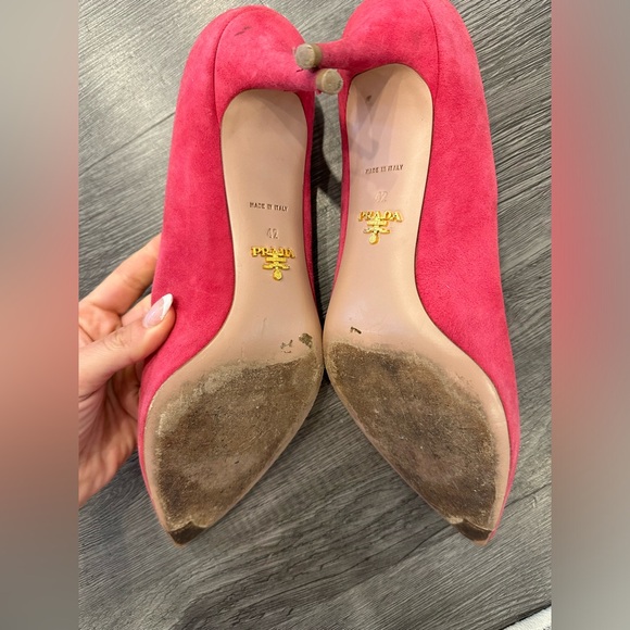 Prada kitten heels - Picture 2 of 2